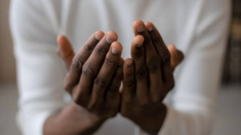 Bid tot God of Hij je wil helpen met vergeven.